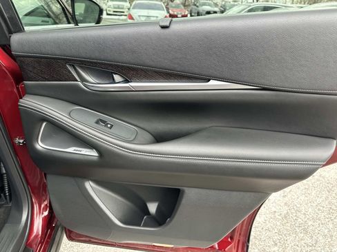 Used 2023 INFINITI QX60 Sensory w/ Cargo Package image 35