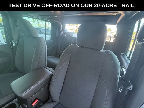 New 2026 Jeep Gladiator Sport image 24