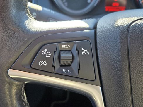 Used 2018 Buick Cascada Premium image 15