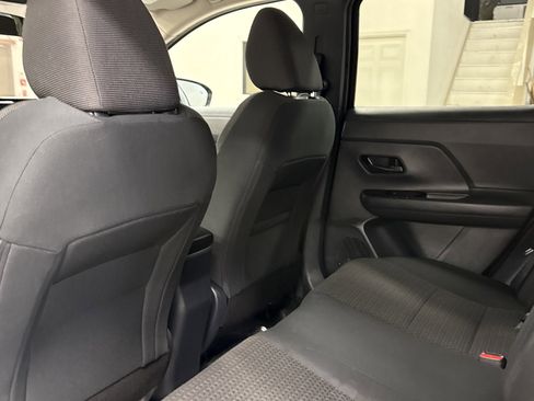 Used 2025 Nissan Kicks S image 14