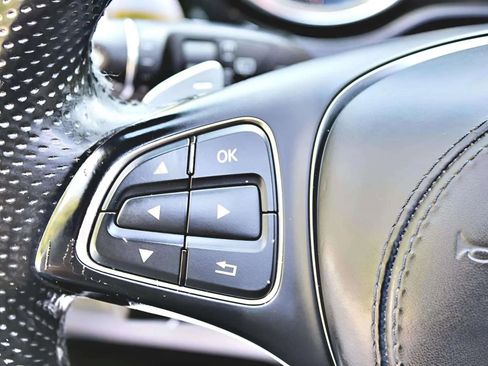 Used 2019 Mercedes-Benz GLS 450 4MATIC image 19