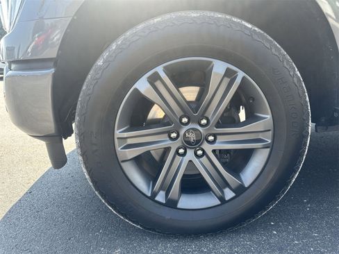 Used 2023 Ford F150 Lariat w/ Equipment Group 502A High image 27