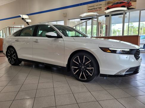 New 2025 Honda Accord Touring image 3