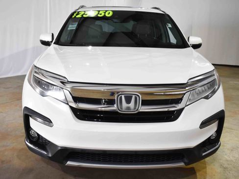 Used 2020 Honda Pilot Touring image 4