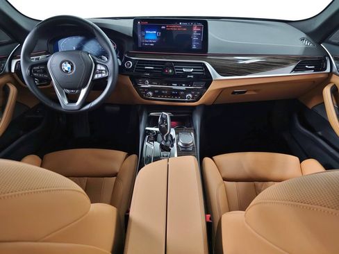 Used 2023 BMW 540i xDrive w/ Premium Package AWD/4WD image 11