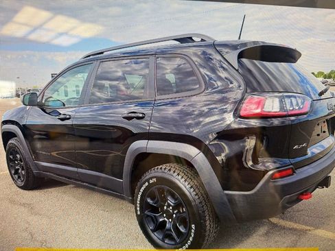 Used 2021 Jeep Cherokee Trailhawk w/ Trailer Tow Group AWD/4WD image 8