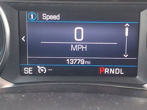 Used 2023 Chevrolet Equinox LT image 20