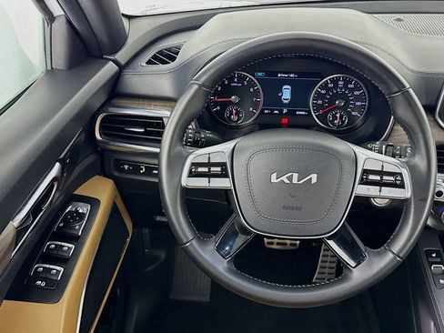 Used 2022 Kia Telluride SX w/ Towing Package image 28