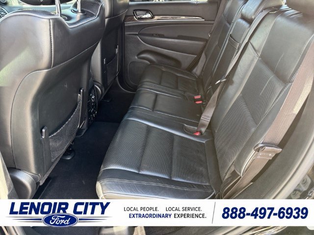 Used 2019 Jeep Grand Cherokee Overland AWD/4WD image 10