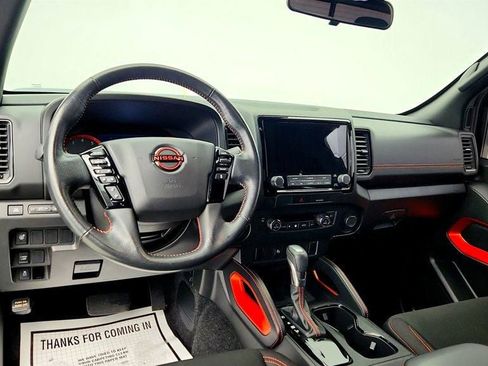 Used 2022 Nissan Frontier Pro-X w/ Technology Package image 12