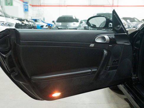 Used 2008 Porsche 911 Carrera S image 16