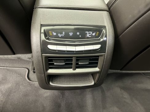 Certified 2023 Cadillac XT5 Premium Luxury w/ Technology Package image 15