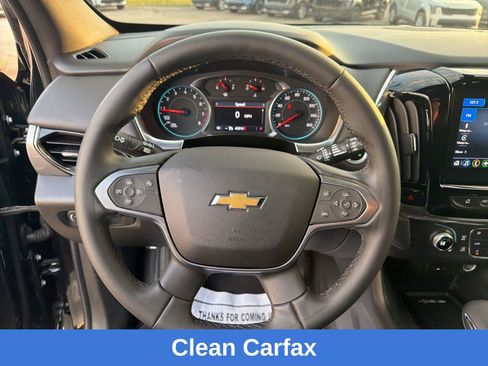 Used 2023 Chevrolet Traverse LT image 13