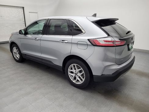 Used 2024 Ford Edge SEL image 3