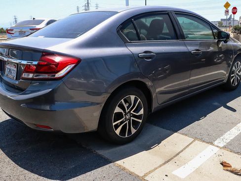 Used 2014 Honda Civic EX image 9