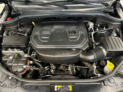 Used 2022 Jeep Grand Cherokee Limited image 11