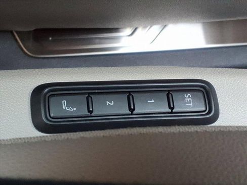 New 2026 Volkswagen Atlas SEL Premium R-Line AWD/4WD image 25