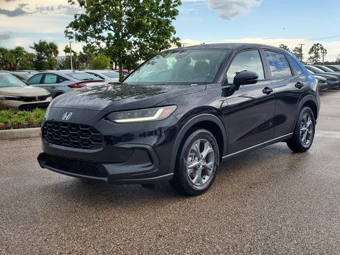 New 2026 Honda HR-V LX image 5