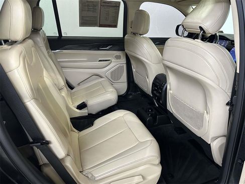 Used 2021 Jeep Grand Cherokee L Limited image 13