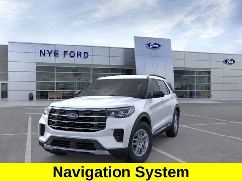 New 2025 Ford Explorer Active image 3
