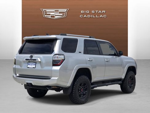 Used 2023 Toyota 4Runner SR5 Premium w/ Moonroof Package AWD/4WD image 5