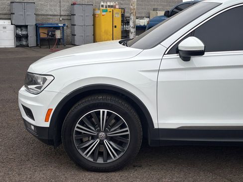 Used 2018 Volkswagen Tiguan SEL image 10