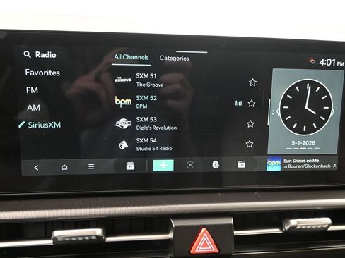 New 2026 Kia Sportage EX w/ EX Panorama Roof Package FWD image 18