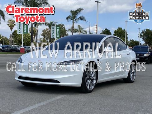 Used 2024 Tesla Model 3 Standard Range RWD image 1