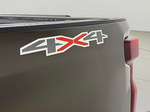 Certified 2024 Chevrolet Silverado 1500 LT image 9