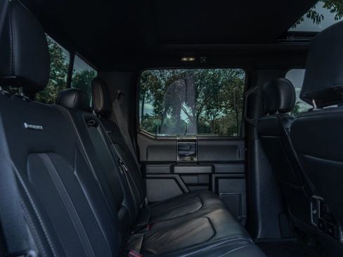 Used 2022 Ford F250 Platinum w/ FX4 Off-Road Package image 24