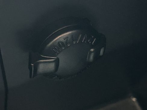 Used 2023 Toyota Highlander Platinum image 37