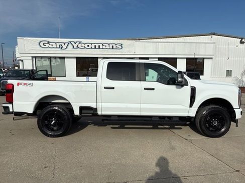 Used 2024 Ford F250 XL w/ STX Appearance Package image 13