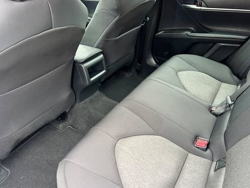 Used 2021 Toyota Camry LE FWD image 15