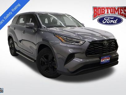 Used 2021 Toyota Highlander L