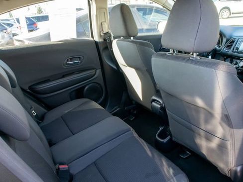 Used 2022 Honda HR-V LX image 18