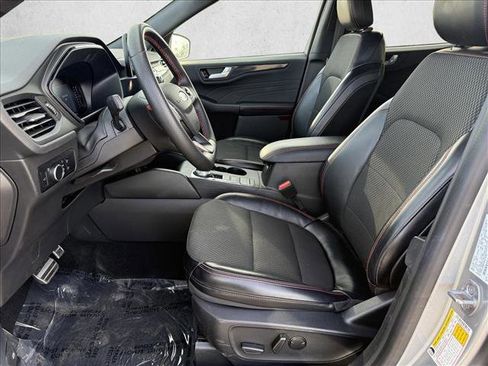 Used 2024 Ford Escape ST-Line image 10