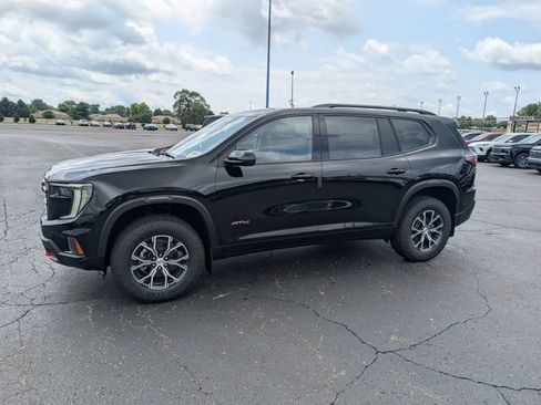 New 2026 GMC Acadia AT4 w/ Luxury Package AWD/4WD image 4