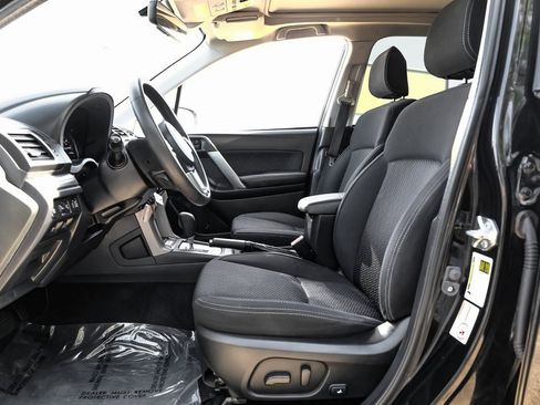 Used 2018 Subaru Forester 2.5i Premium image 3