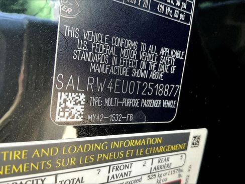 New 2026 Land Rover Discovery Limited Edition image 13