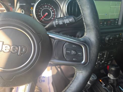Used 2020 Jeep Wrangler Unlimited Rubicon AWD/4WD image 16