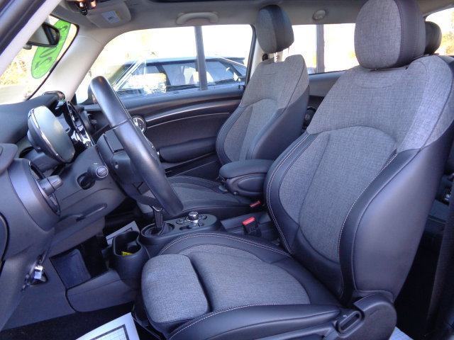 Used 2023 MINI Cooper SE FWD image 10