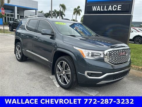 Used 2019 GMC Acadia Denali w/ Technology Package image 4