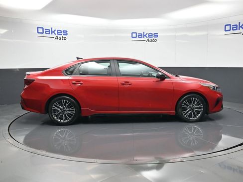 Certified 2024 Kia Forte GT-Line image 9