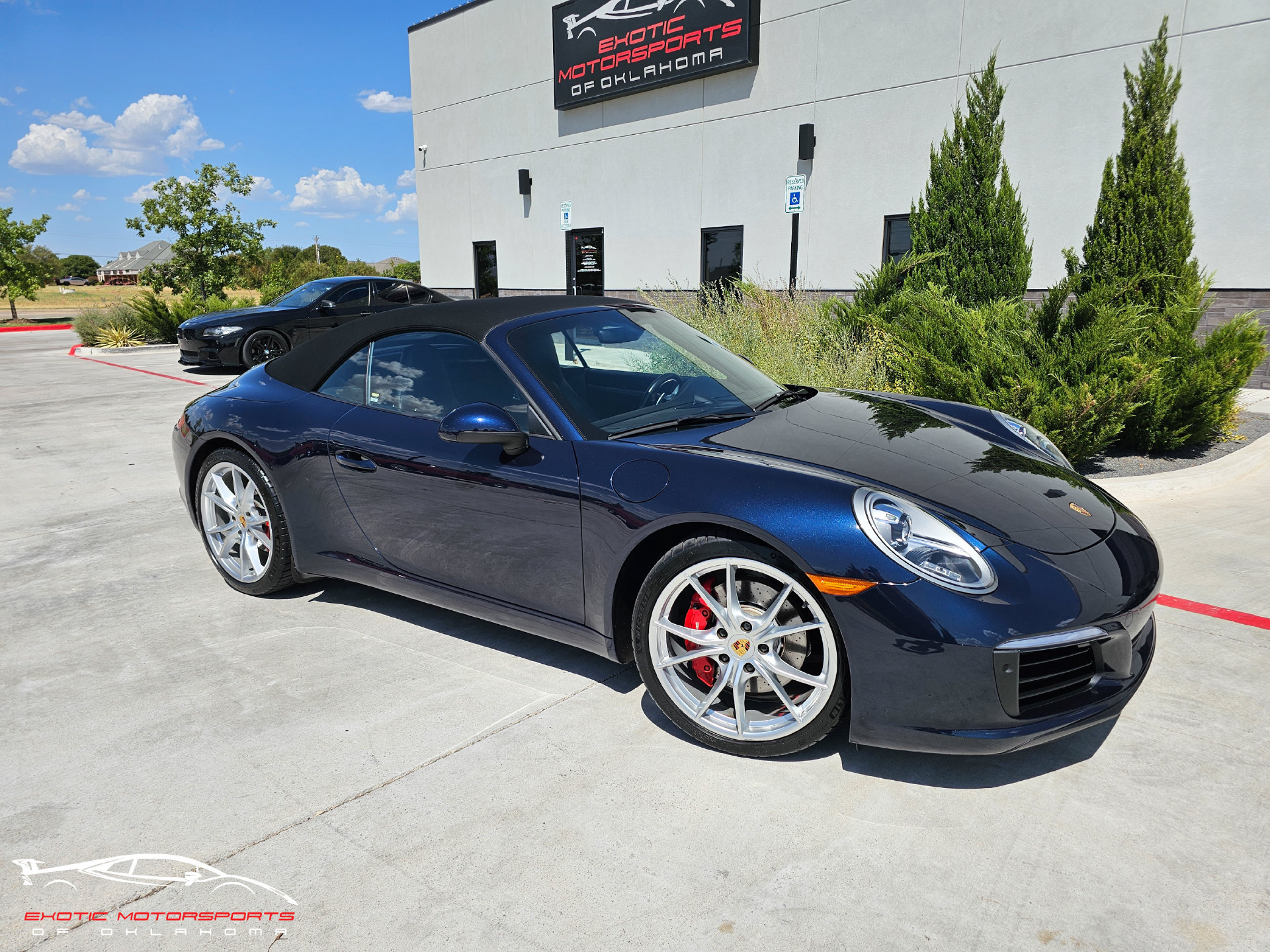 Used 2017 Porsche 911 Carrera S RWD image 2
