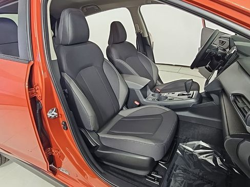 Certified 2025 Subaru Crosstrek 2.0i Premium w/ Crosstrek Mirror Package image 17
