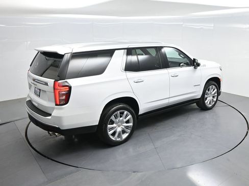 Used 2022 Chevrolet Tahoe High Country w/ Premium Package 2 AWD/4WD image 61