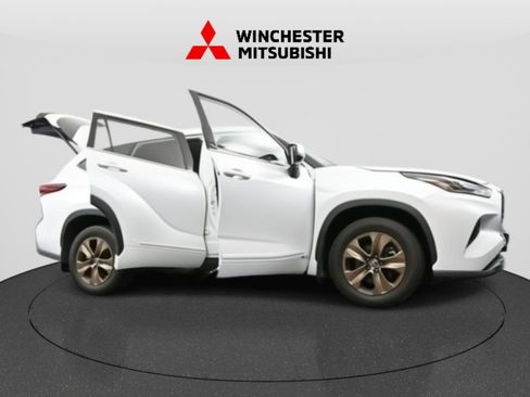 Used 2022 Toyota Highlander Bronze Edition image 34