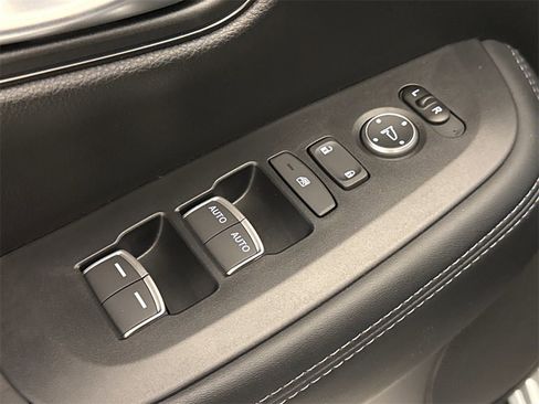 New 2026 Honda HR-V EX-L image 23