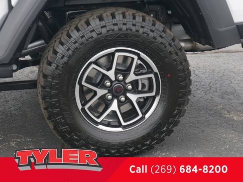 New 2026 Jeep Gladiator Rubicon AWD/4WD image 40