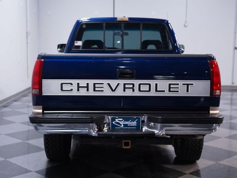 Used 1993 Chevrolet Silverado 1500 4x4 Regular Cab image 9